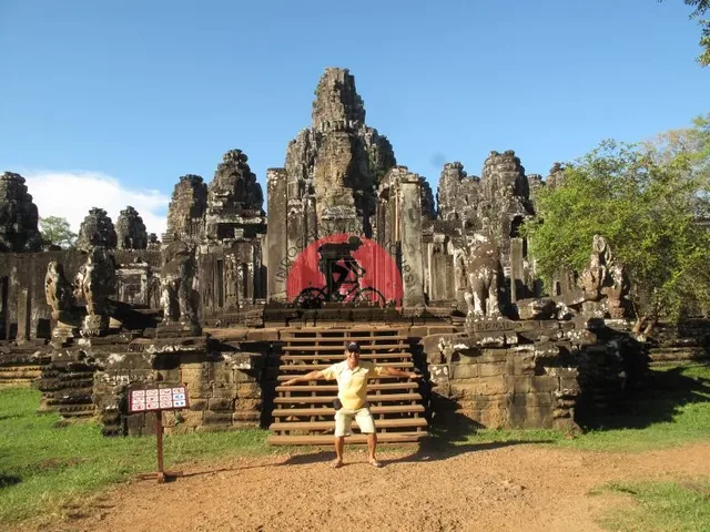 Siem Reap Cycling to Hue - Vietnam – 16 Days
