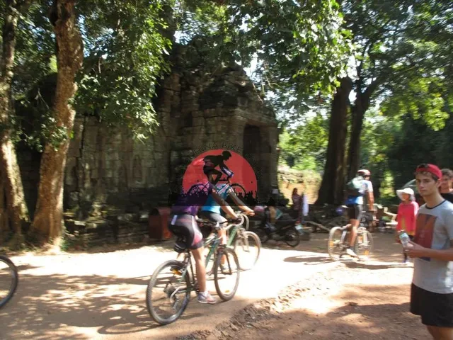 Bangkok Cycling to Cambodia Explorer Tour – 16 days