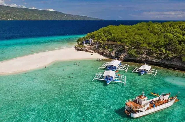 13 Days Relaxing in Bohol - EI Nido - Boracay