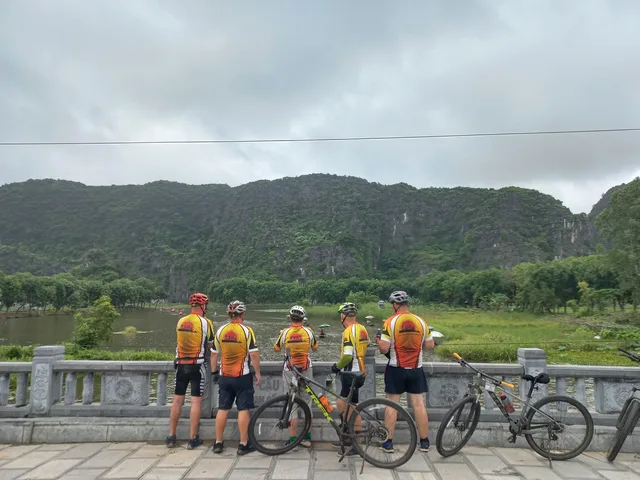 8 Days Puerto Princesa Cycling To El- Nido